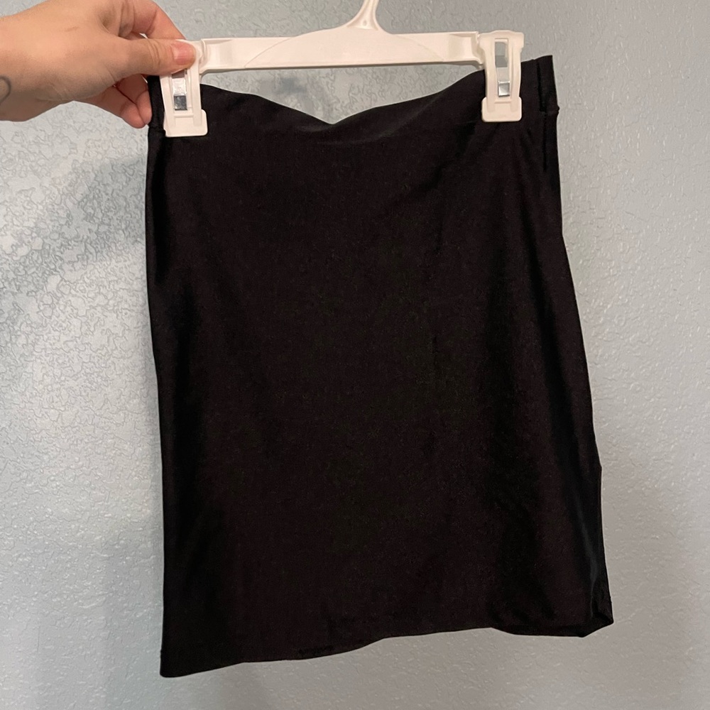 Fashion Nova Black cinched mini skirt